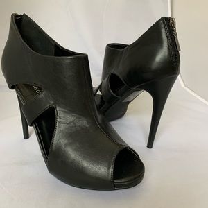 Call it spring leather sandals